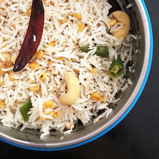 Coconut Rice with Cashews - Recipe photo by steamingpot