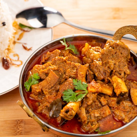 Mutton Curry / Kerala Mutton Curry - Recipe photo by meemiskitchen