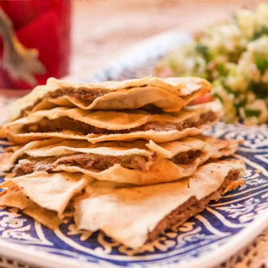 Arayes (Meat-Filled Pita Pockets) - Recipe photo by HIldaskitchenblog