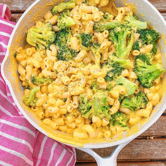 Creamy Vegan Macaroni & Cheese - Recipe photo by simplytaralynn