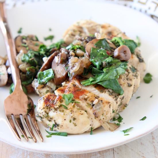 Spinach Mushroom Chicken - Recipe photo by Whitney Bond