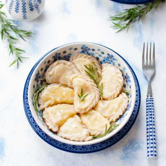 Potato and cheese pierogi - Recipe photo by everyday-delicious.com