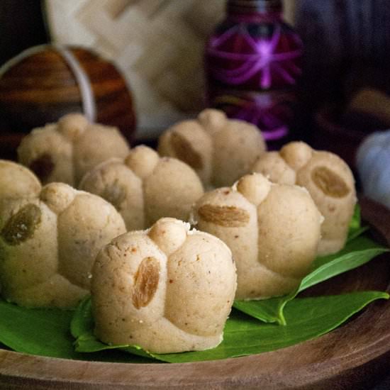 Nolen Gurer Taalsans Sandesh - Recipe photo by PeekNCook