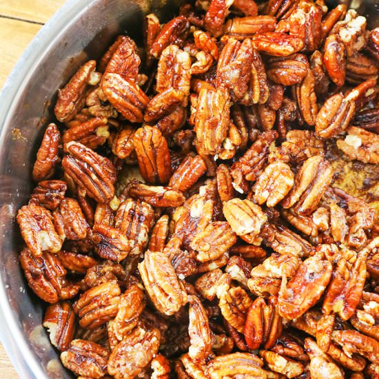 CANDIED PECANS RECIPE - Recipe photo by pipandebby
