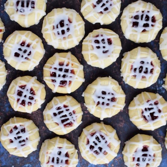 Raspberry Thumb Print Cookies - Recipe photo by Katiecakes