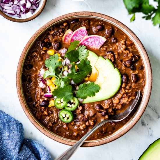 Vegan Chili - Recipe photo by foolproofliving.com