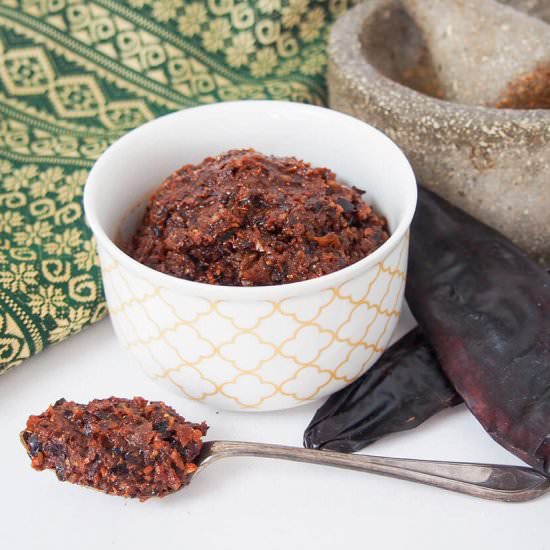 massaman curry paste - Recipe photo by carolinescooking