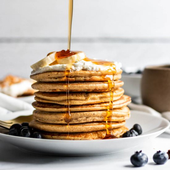 Banana Oat Blender Pancakes - Recipe photo by lemons and zest