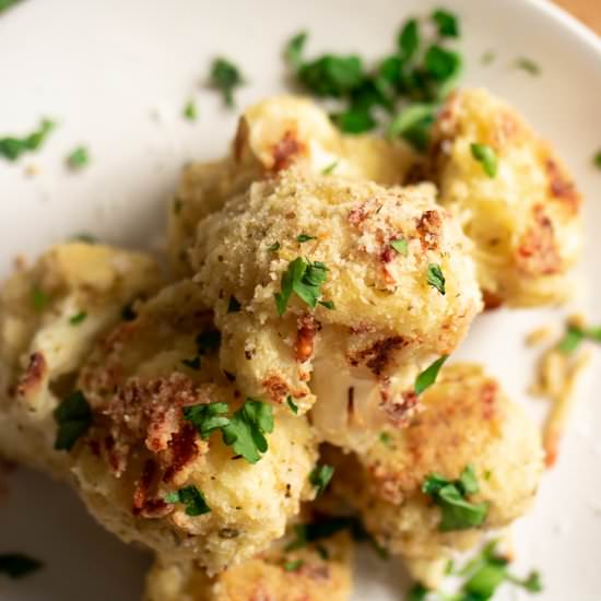 Parmesan Roasted Cauliflower - Recipe photo by Inspector Gorgeous