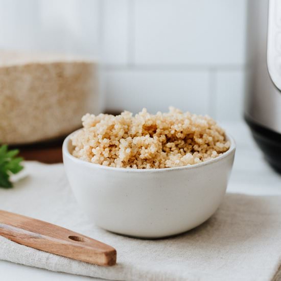 perfect instant pot quinoa - Recipe photo by Amy in the Kitchen