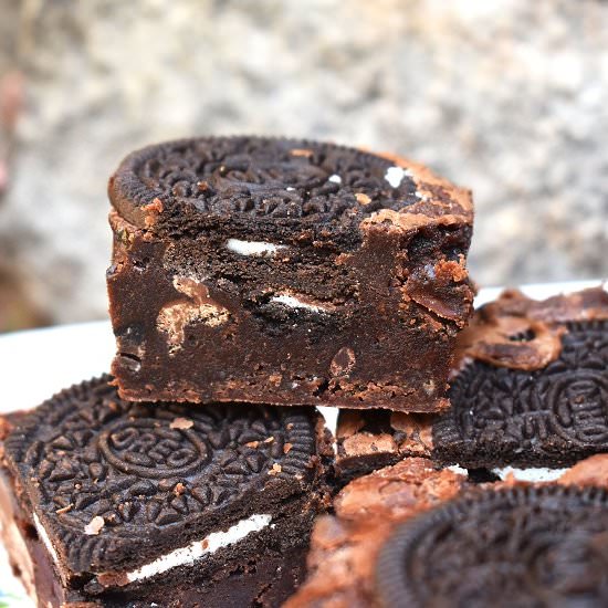 Oreo Brownies - Recipe photo by lightscamerabake