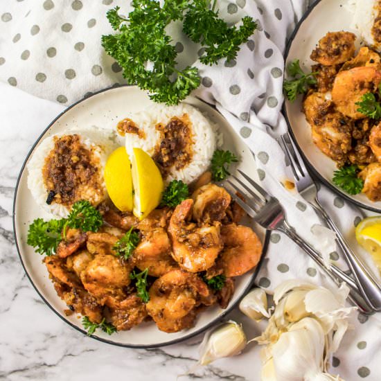 Hawaiian Garlic Shrimp - Recipe photo by More Than You Can Chew