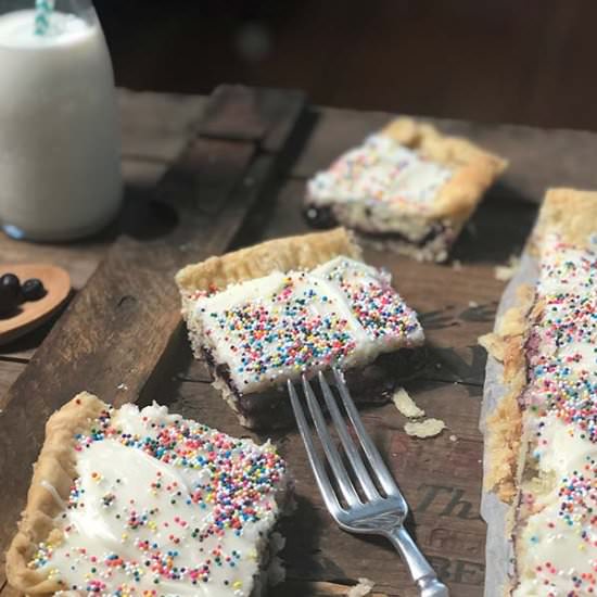 Giant Blueberry Pop-Tart Slab Pie - Recipe photo by thedoughtydoughnut