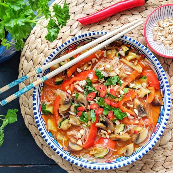 Spicy Thai Noodle Soup with Veggies - Recipe photo by In Love with Bliss