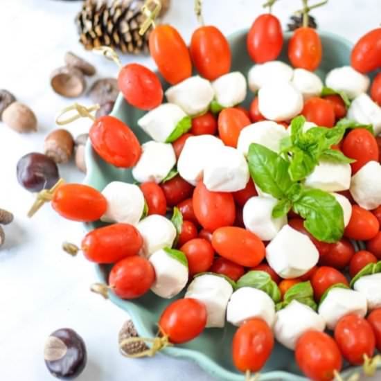 Basil Tomato & Mozzarella Appetizer - Recipe photo by Craftingafamily
