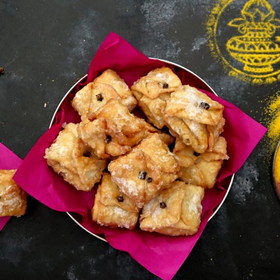 Clove Parcels (Labanga Latika) - Recipe photo by Rapti B