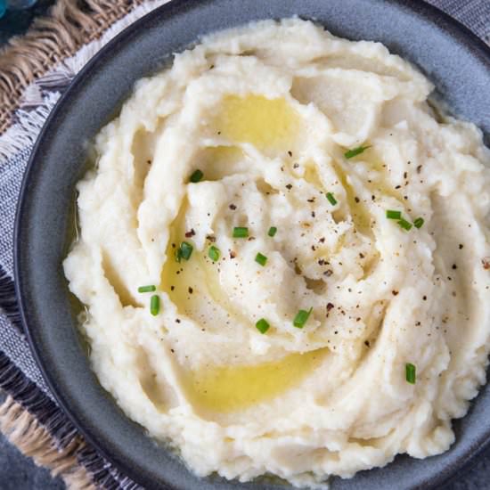 Cauliflower Mashed 'Potatoes" - Recipe photo by healthy instant pot recipes