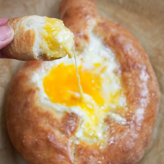 Khachapuri Georgian cheese bread - Recipe photo by carolinescooking