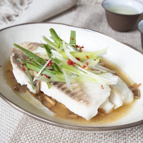 Thai Style Steamed Tilapia Fillets - Recipe photo by foodmakesmehappy