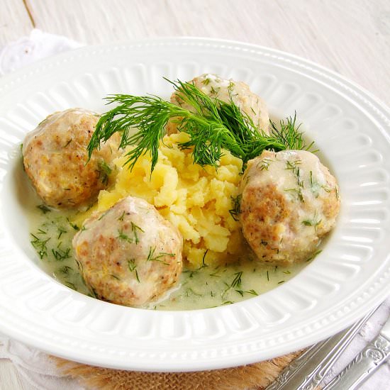 Meatballs in Dill sauce - Recipe photo by Izaa