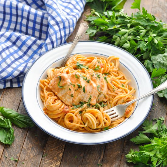 Slow Cooker Chicken Spaghetti - Recipe photo by The Seasoned Mom