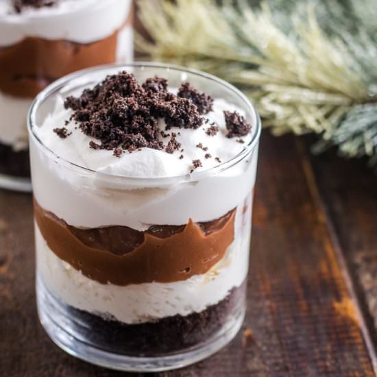 Oreo Dirt Pudding Parfaits - Recipe photo by KyleeCooks