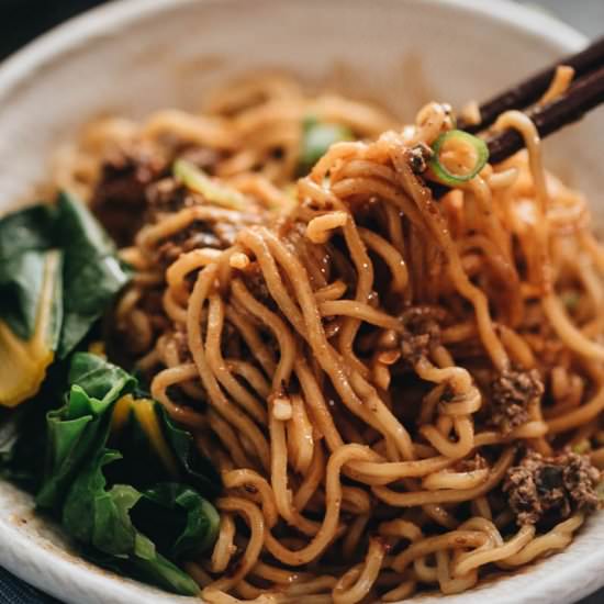 Vegan Dan Dan Noodles - Recipe photo by omnivorescookbook
