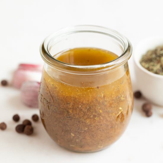 Vinaigrette - Recipe photo by simple vegan blog