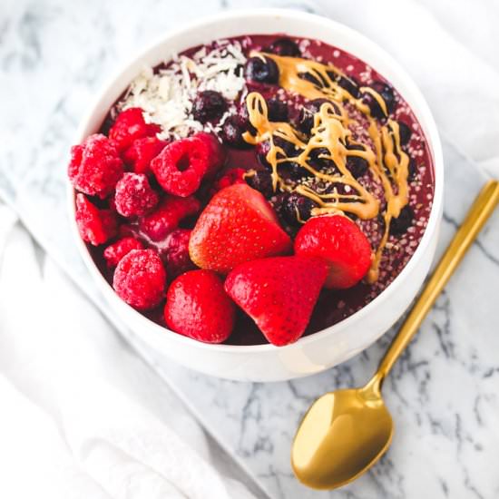 Pitaya Smoothie Bowl - Recipe photo by DineLikeShay