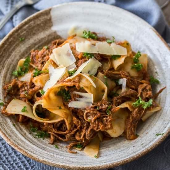 Slow Cooker Beef Ragu - Recipe photo by SundaySupper