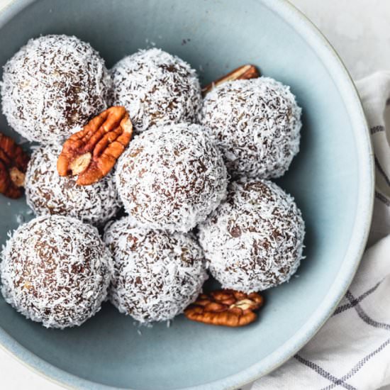 No Bake Energy Bites - Recipe photo by feelgoodfoodie1