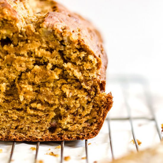 Spelt Flour Banana Bread - Recipe photo by rootsandradishes