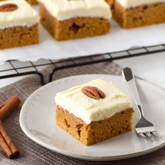 Pumpkin bars - Recipe photo by justtoclaireify