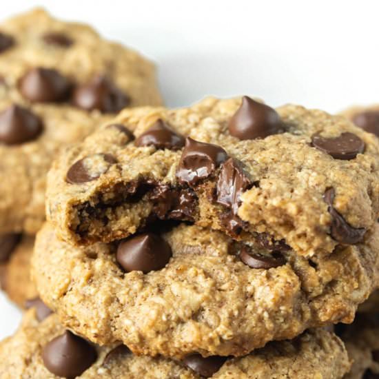 Vegan Oatmeal Chocolate Chip Cookie - Recipe photo by TheVegan8