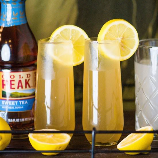 Spiked Arnold Palmer - Recipe photo by dudethatcookz