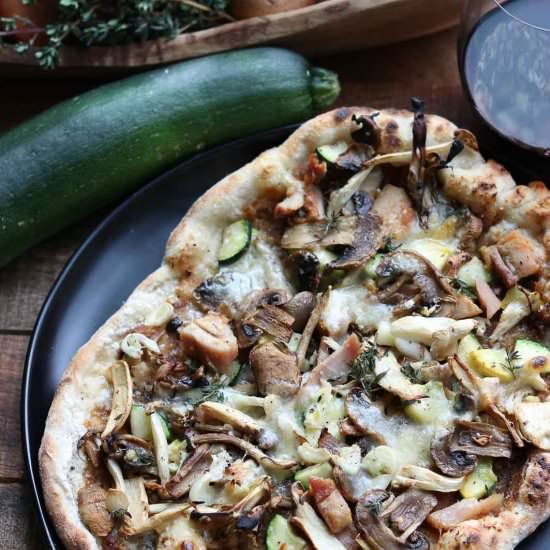Wild Mushroom and Chicken Pizza - Recipe photo by Gourmetdoneskinny