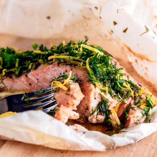 Salmon en Papillote with Gremolata - Recipe photo by Sweet Tea and Thyme