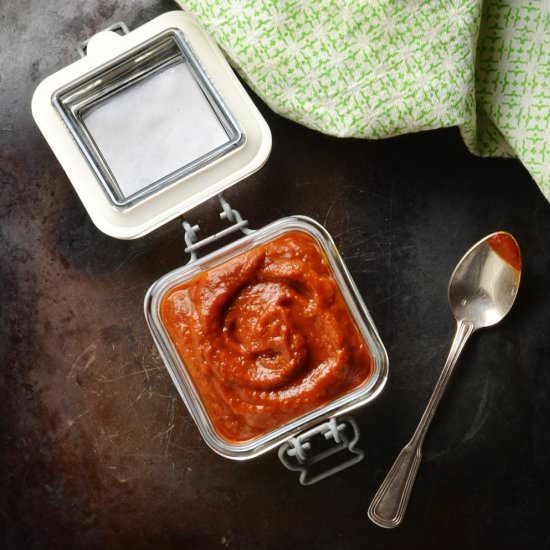Barbecue Sauce+Marmite - Recipe photo by everydayhealthyrecipes