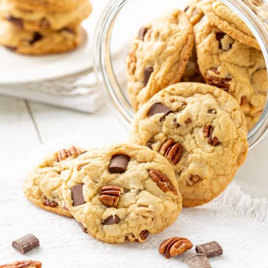 Chocolate Chunk Cookies - Recipe photo by Savingroomfordessert