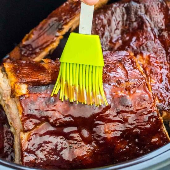 Slow Cooker Ribs - Recipe photo by peasandpeonies
