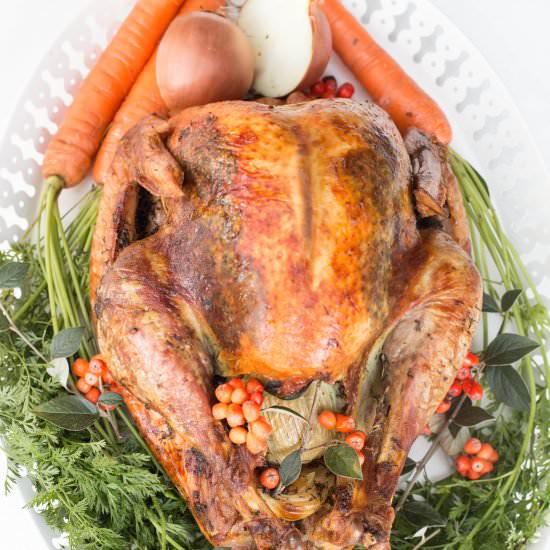 Simple Roast Turkey - Recipe photo by momsdish