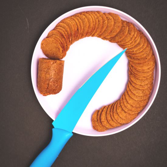 Vegan Pepperoni - Recipe photo by vegandollhouse
