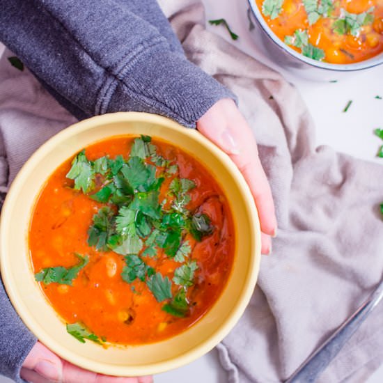 White Kidney Bean Stew - Recipe photo by BrokeFoodies