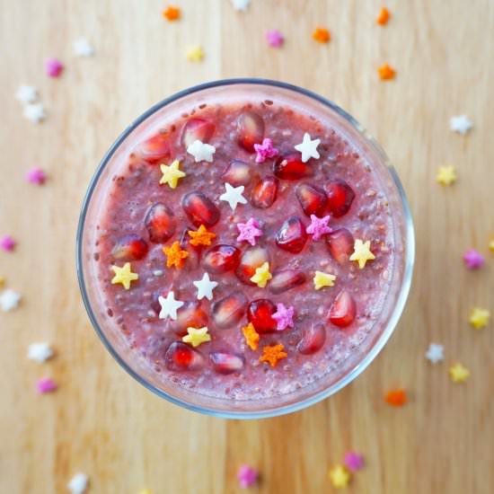 Vegan Strawberry Chia Seed Pudding - Recipe photo by Animagus Eats