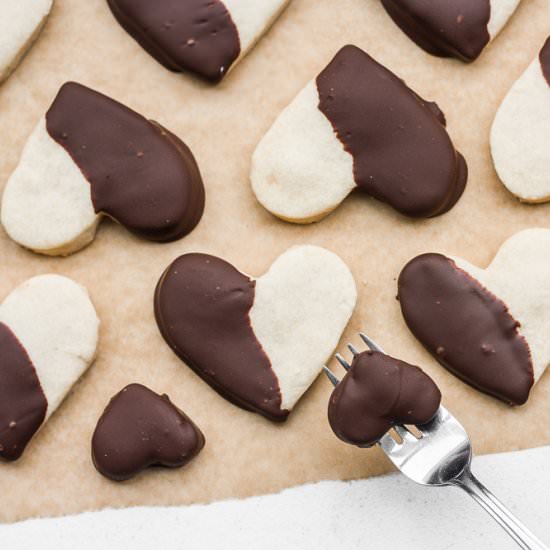 Chocolate Shortbread Heart Cookies - Recipe photo by aheadofthyme