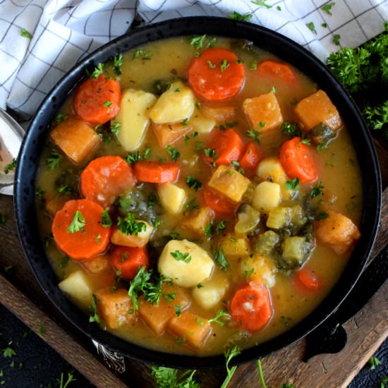 Chunky Vegetable and Spinach Soup - Recipe photo by byronethomas
