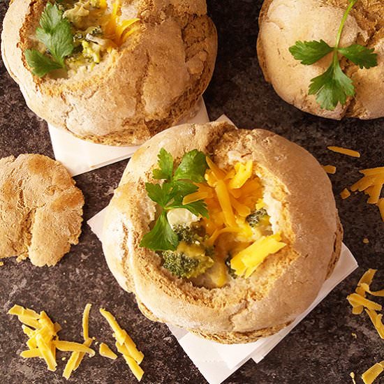 Cheesy Broccoli Soup in Bread Bowl - Recipe photo by 2pots2cook
