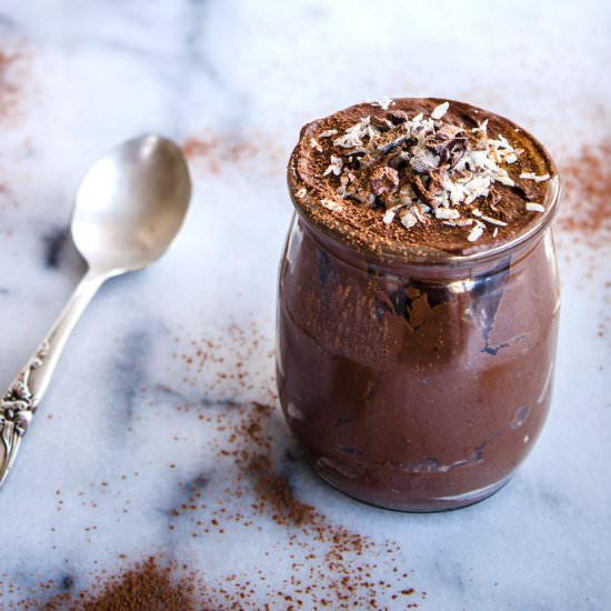 Avocado Chocolate Mousse (vegan) - Recipe photo by vancouverwithlove