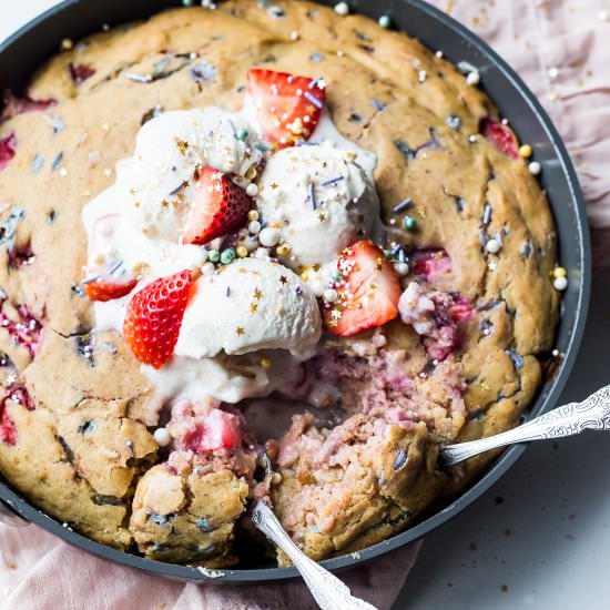 Strawberry Sprinkle Skillet Cake - Recipe photo by Healthy Little Vittles