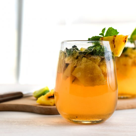 Charred Pineapple Mojito Cocktail - Recipe photo by liveloveyummy
